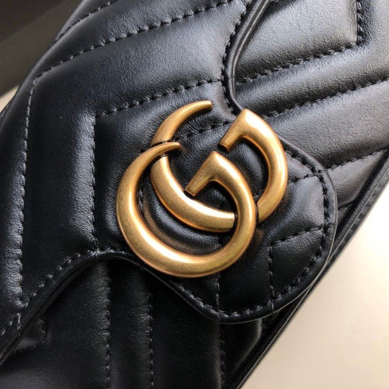 Gucci Marmont Matelassé Super Mini Bag Dusty Black Chevron For Women 6.2in/16.5cm 476433 DTDCT 1000