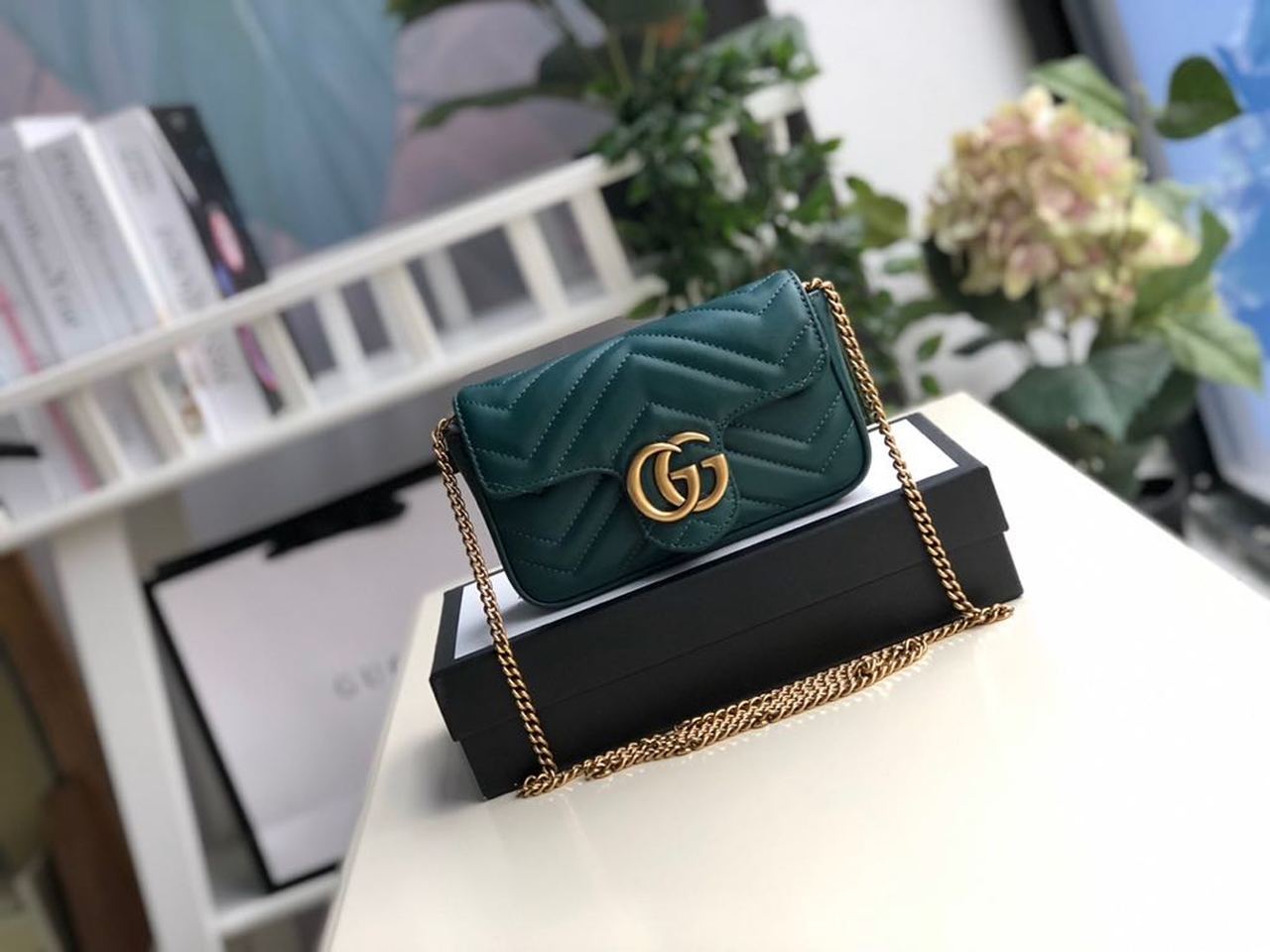 Gucci Marmont Matelassé Super Mini Bag Green Matelassé Chevron For Women 6.2in/16.5cm
