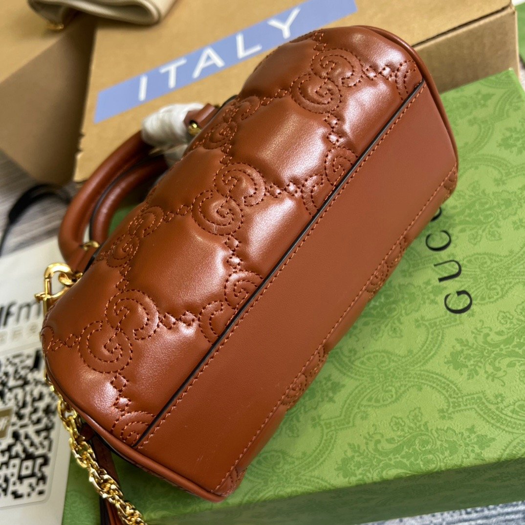 Gucci Matelassé Top Handle Bag Red For Women, Women’s Bags 7.5in/19cm GG