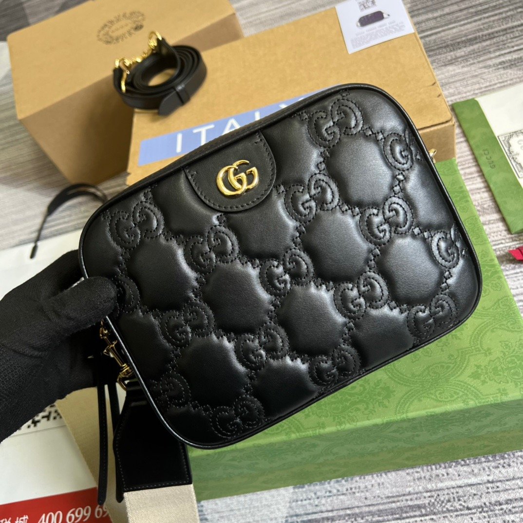 Gucci Matelasse Shoulder Bag Black For Women, Women’s Bags 8.5in/22cm GG 702234 UM8HG 1046