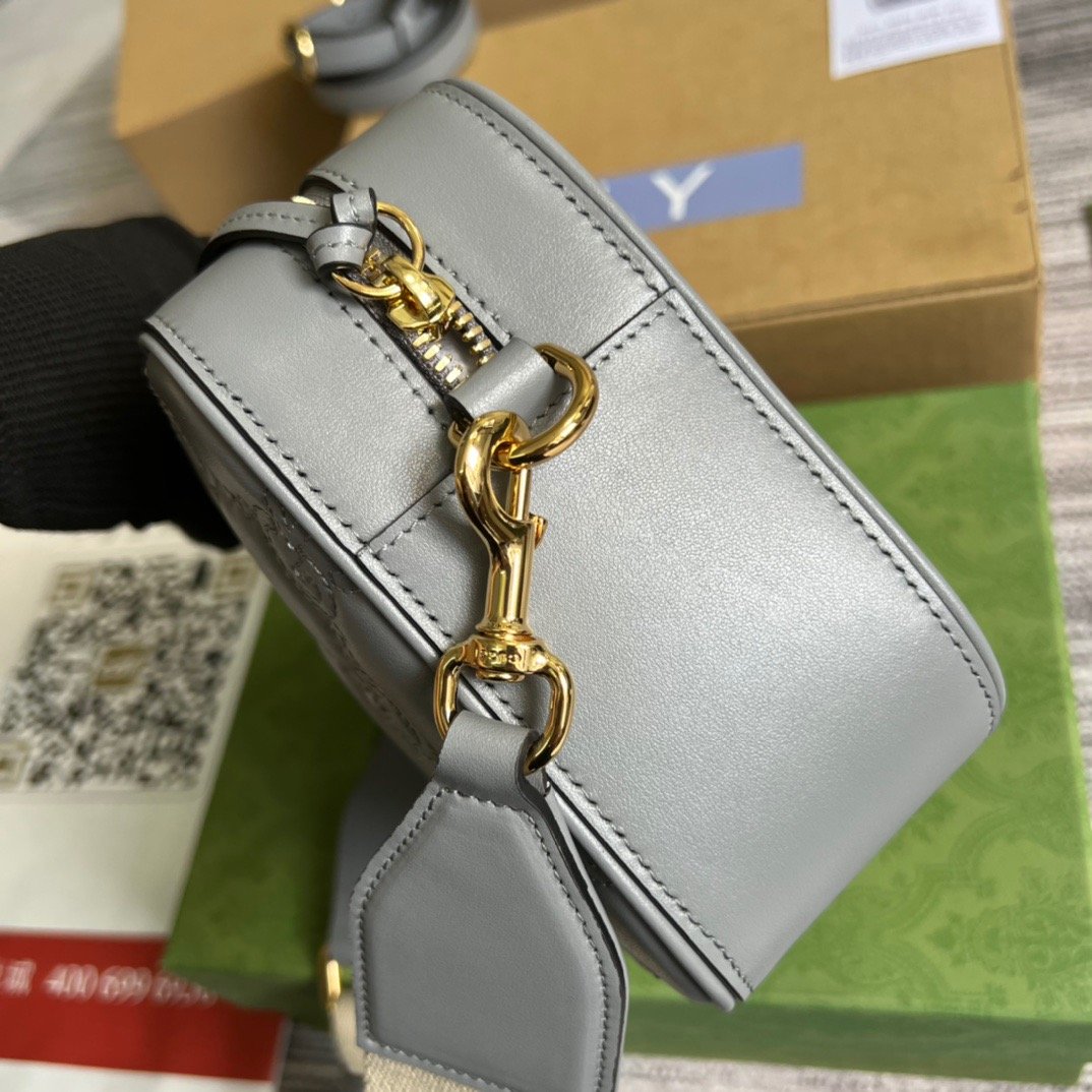 Gucci Matelasse Shoulder Bag Grey For Women, Women’s Bags 8.5in/22cm GG 702234 UM8HG 1563