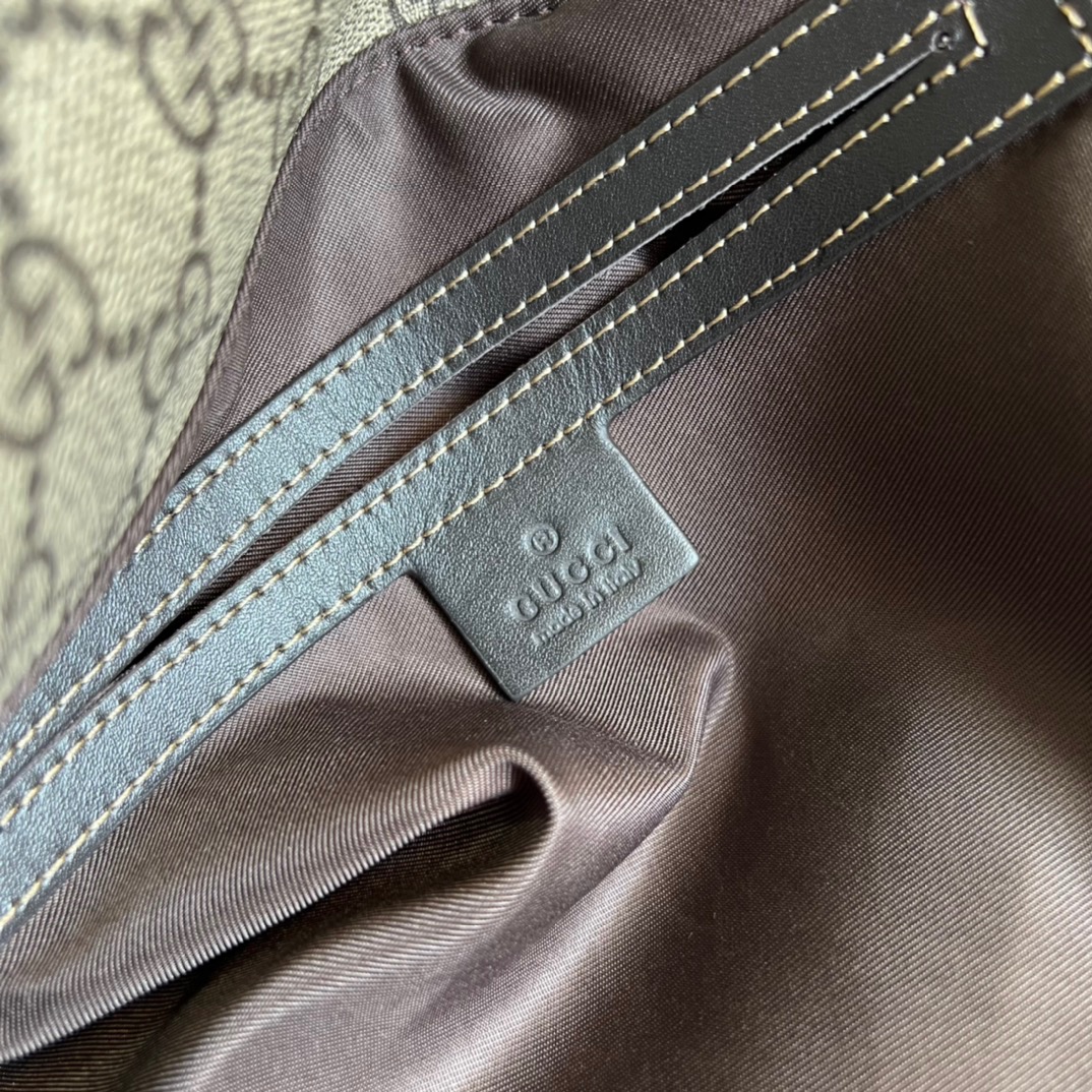 Gucci Messenger Bag Shoulder Bag Beige GG Supreme Canvas For Women,Men 12.9in/33cm 2101214094842