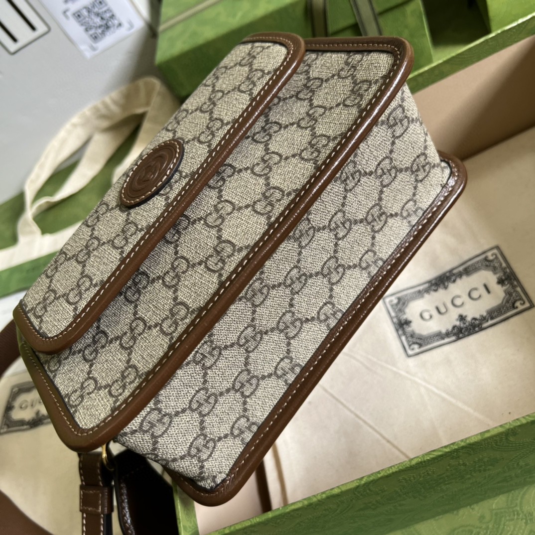 Gucci Messenger Bag With Interlocking G Beige And Ebony GG Supreme Canvas And Brown For Men 8in/21cm GG 674164 92THG