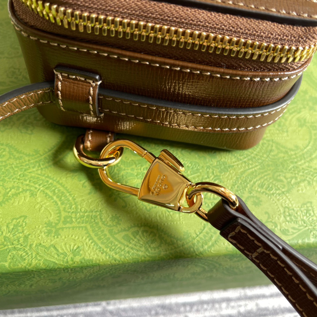 Gucci Mini Bag With Interlocking G Beige And Ebony GG Supreme Canvas And Brown For Women 9in/23cm GG