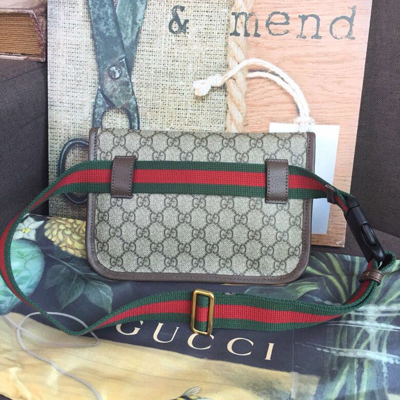 Gucci Neo Vintage GG Supreme Belt Bag Beige/ebony GG Supreme Canvas With Brown For Women 9.4in/24cm