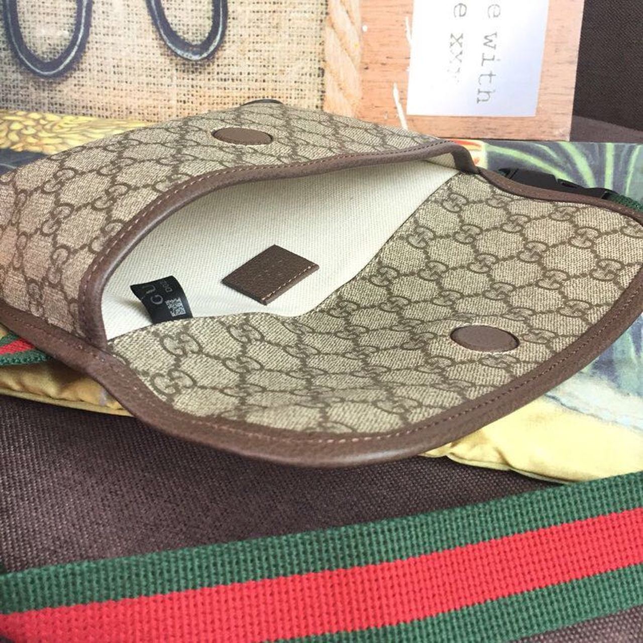 Gucci Neo Vintage GG Supreme Belt Bag Beige/ebony GG Supreme Canvas With Brown For Women 9.4in/24cm