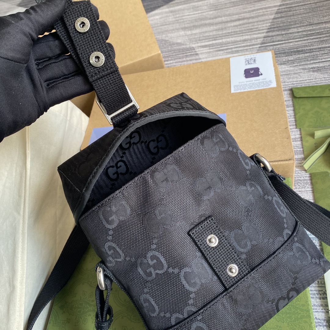 Gucci Off The Grid Messenger Bag Black GG ECONYL® For Men  7.3in/18.5cm GG 643858HKN