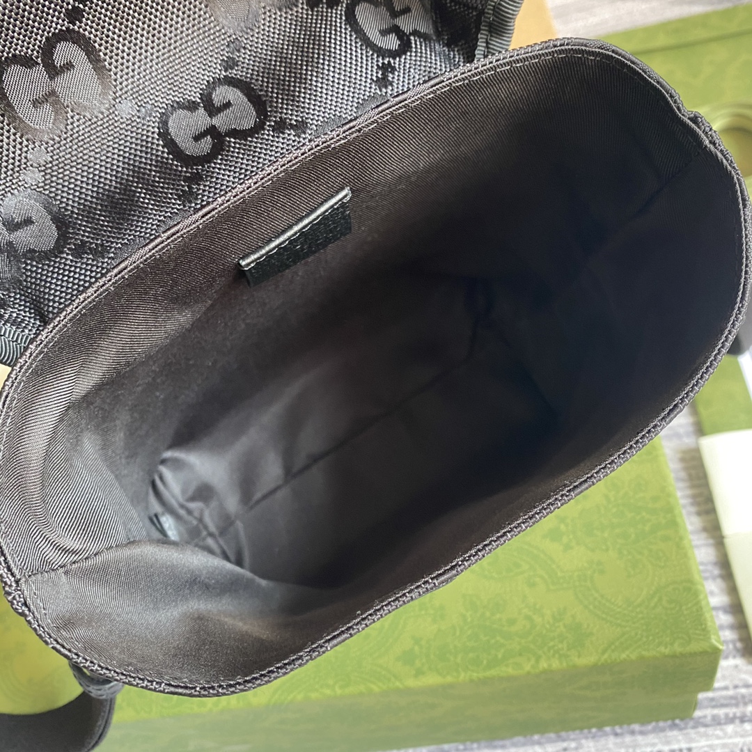 Gucci Off The Grid Messenger Bag Black GG ECONYL® For Men  7.3in/18.5cm GG 643858HKN