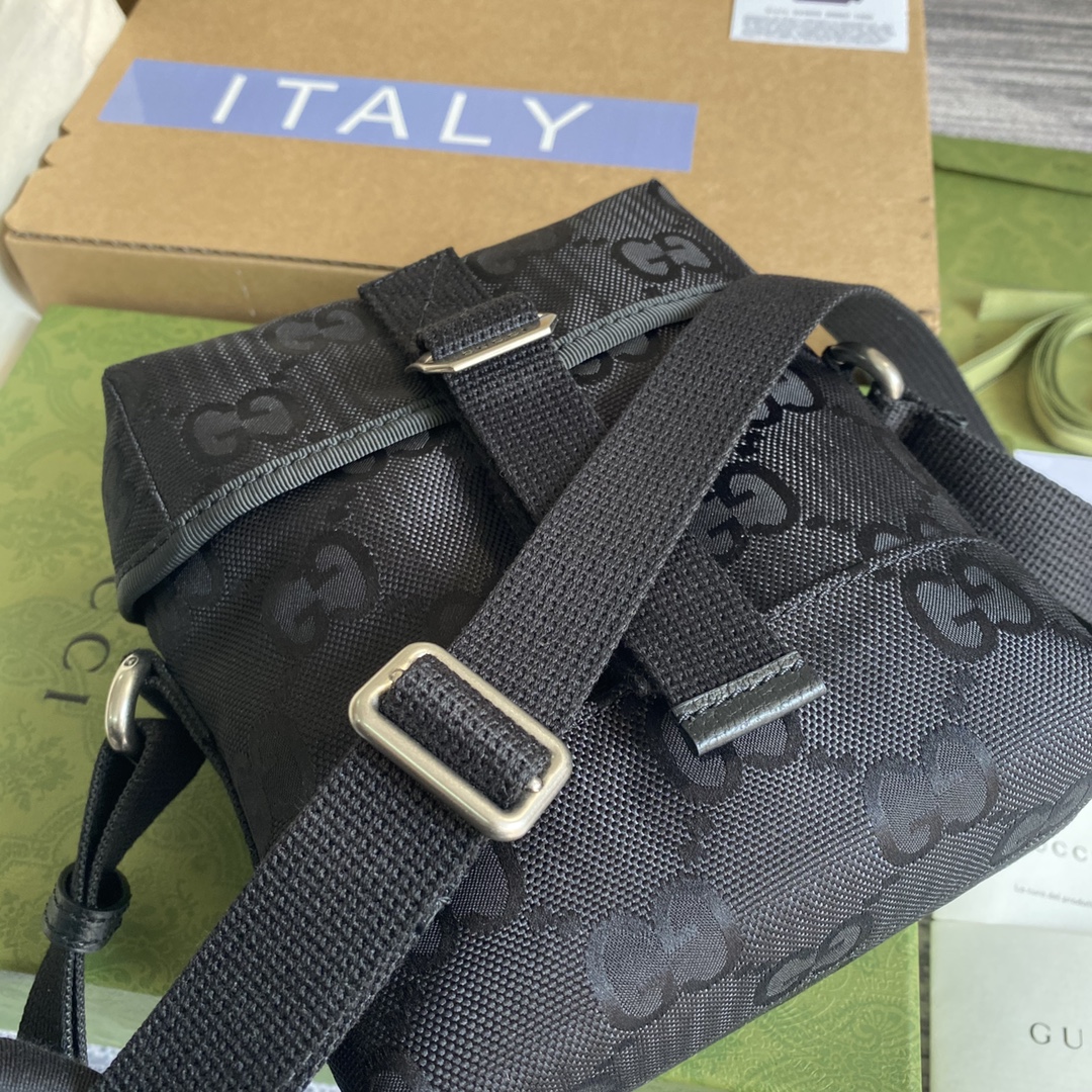Gucci Off The Grid Messenger Bag Black GG ECONYL® For Men  7.3in/18.5cm GG 643858HKN