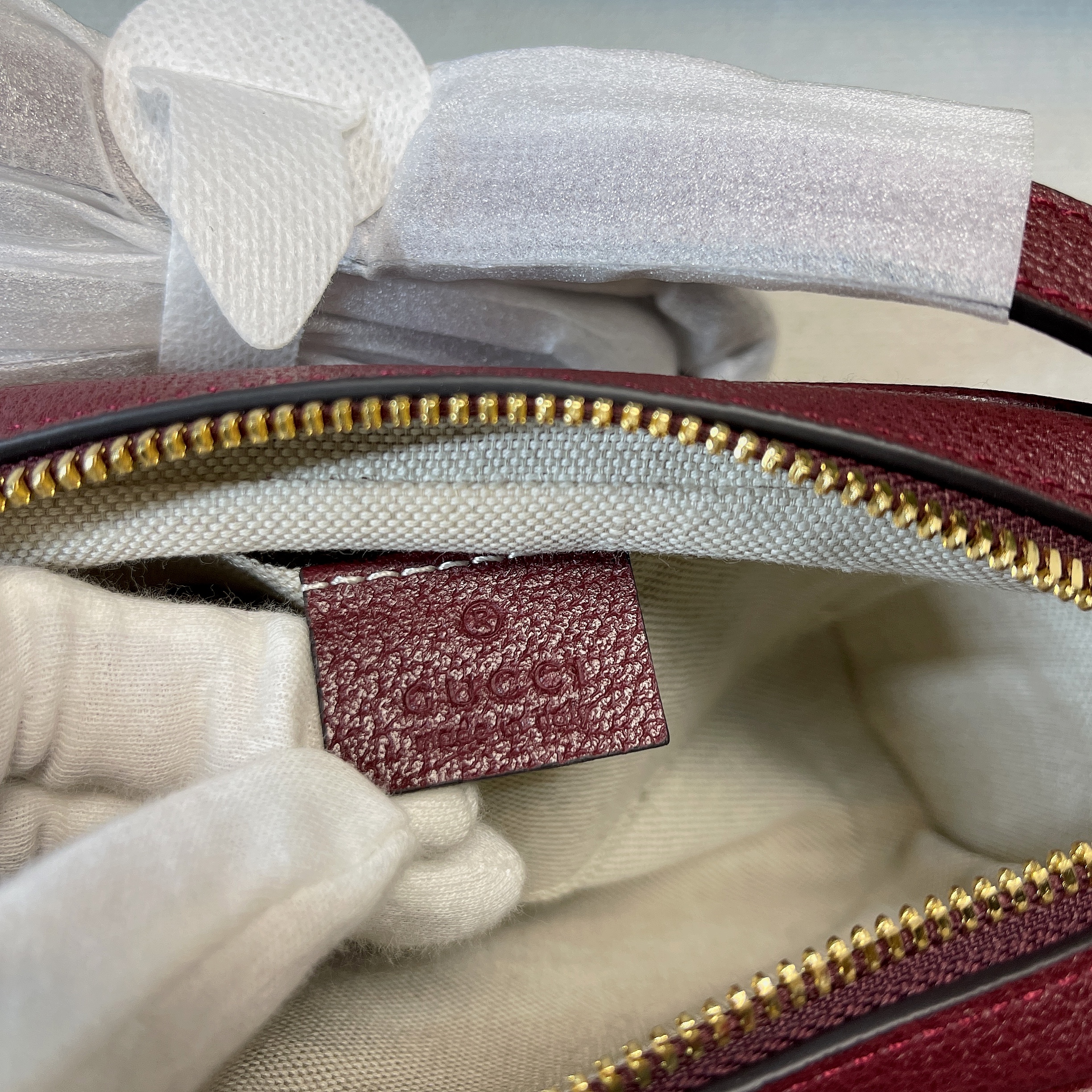 Gucci Ophidia Mini GG Bag Beige And Burgundy GG Supreme Canvas For Women  7in/17.5cm GG 517350-9Y9MS-9864