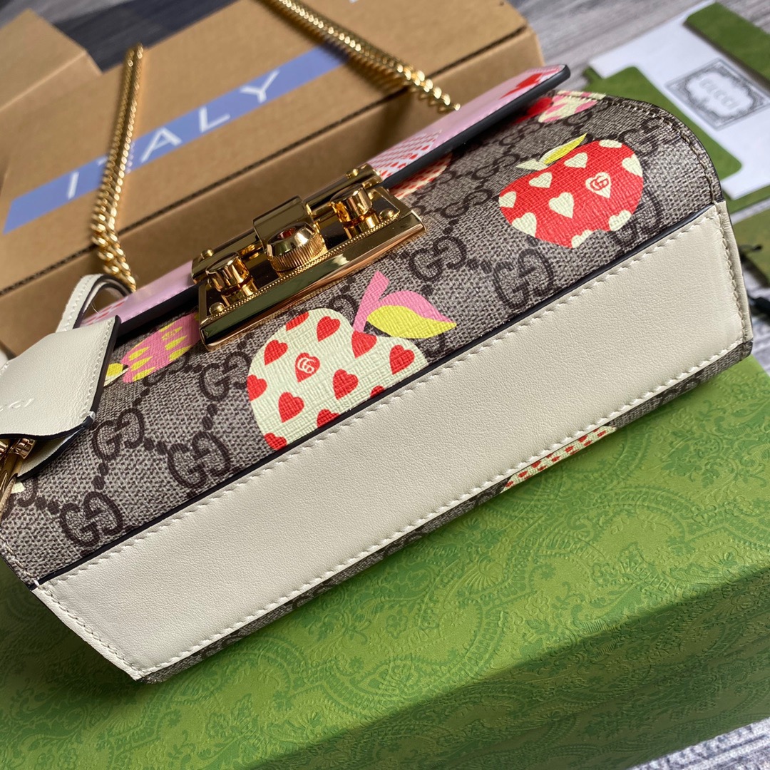 Gucci Padlock Small Gucci Strawberry Shoulder Bag Beige For Women, Women’s Bags 7.9in/20cm GG