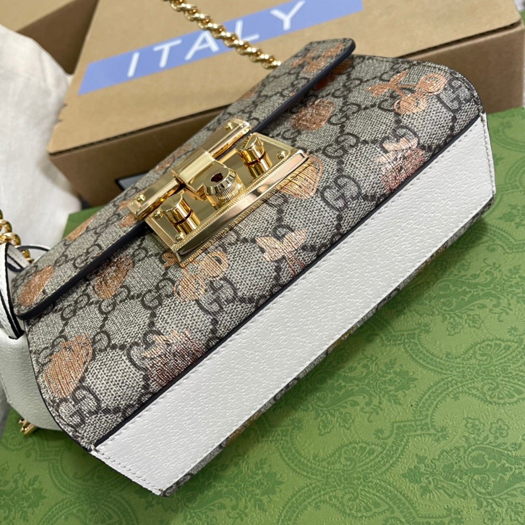 Gucci Padlock Small Gucci Strawberry Shoulder Bag Beige For Women, Women’s Bags 7.9in/20cm GG