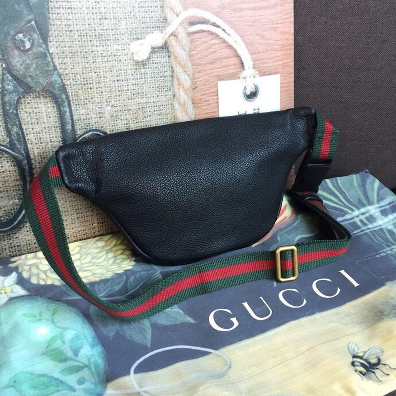 Gucci Print Waist Belt Bag Black For Women And Men 11in/27cm GG 527792