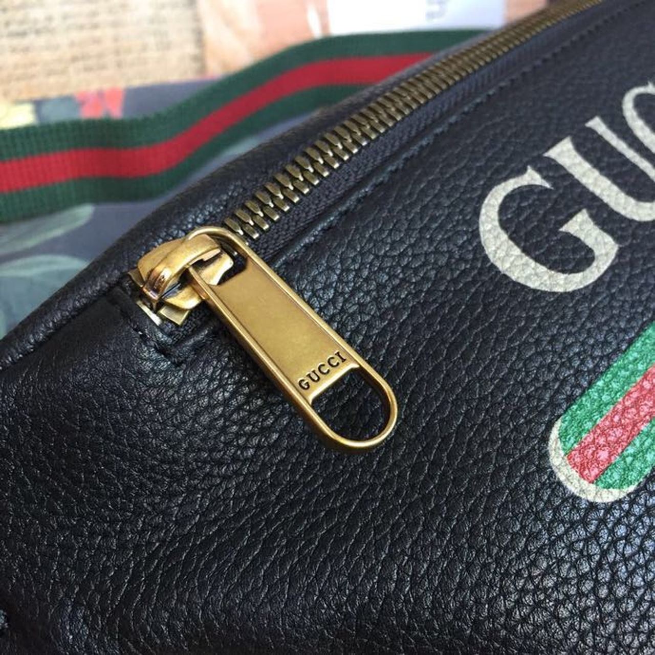Gucci Print Waist Belt Bag Black For Women And Men 11in/27cm GG 527792