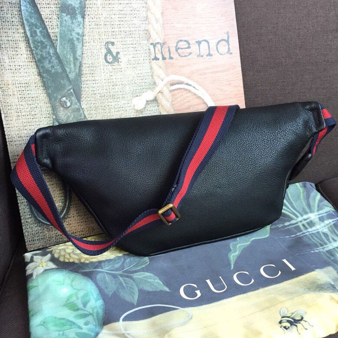 Gucci Print Waist Belt Bag Black For Women And Men 15in/39cm GG 530412