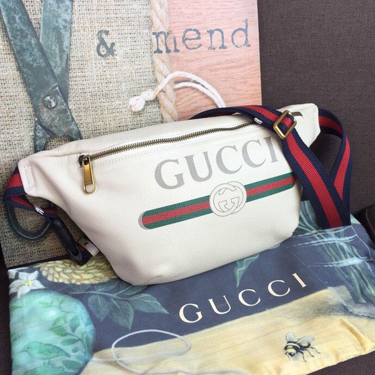 Gucci Print Waist Belt Bag White For Women And Men 15in/39cm