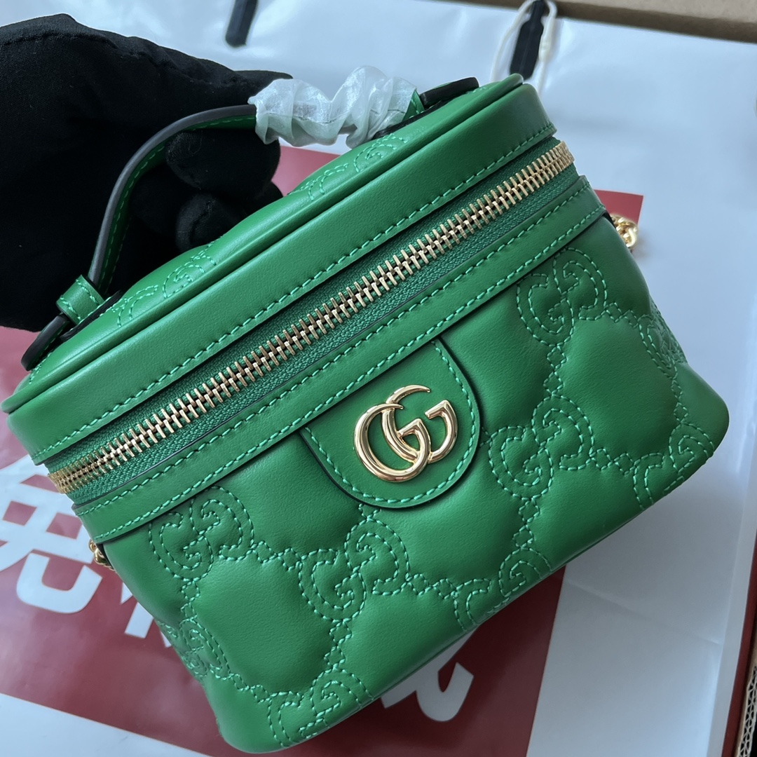 Gucci Quilted GG Mini Handbag Green For Women, Women’s Bags 6.3in/16cm GG 723770 UM8IG 3219
