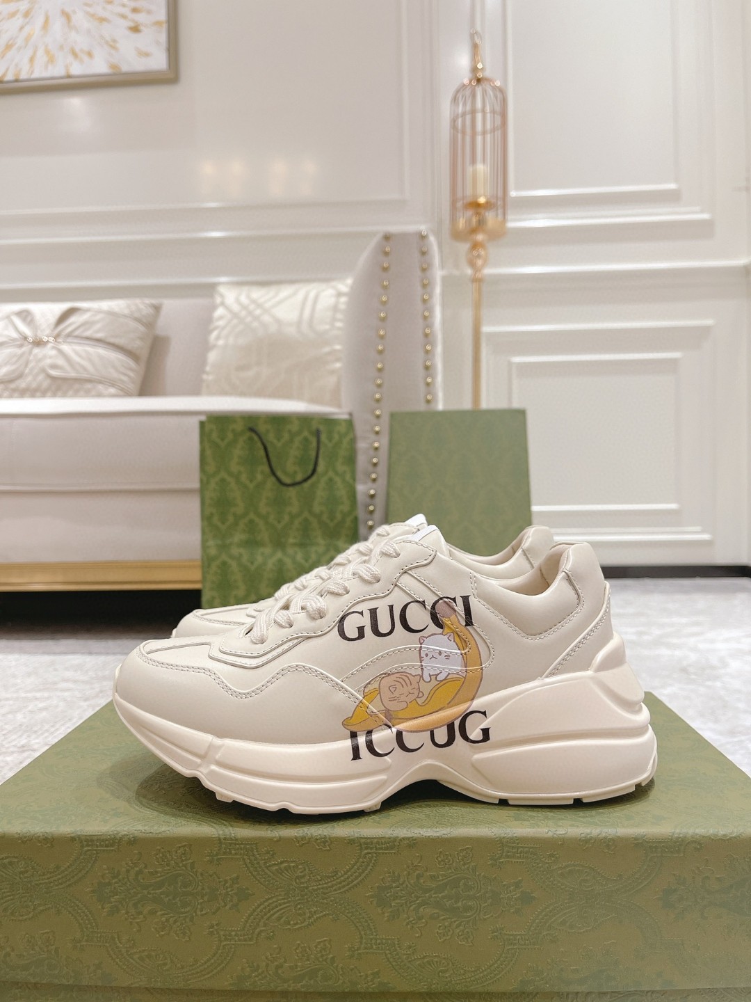 Gucci Rhyton Gucci Logo Sneaker White For Men
