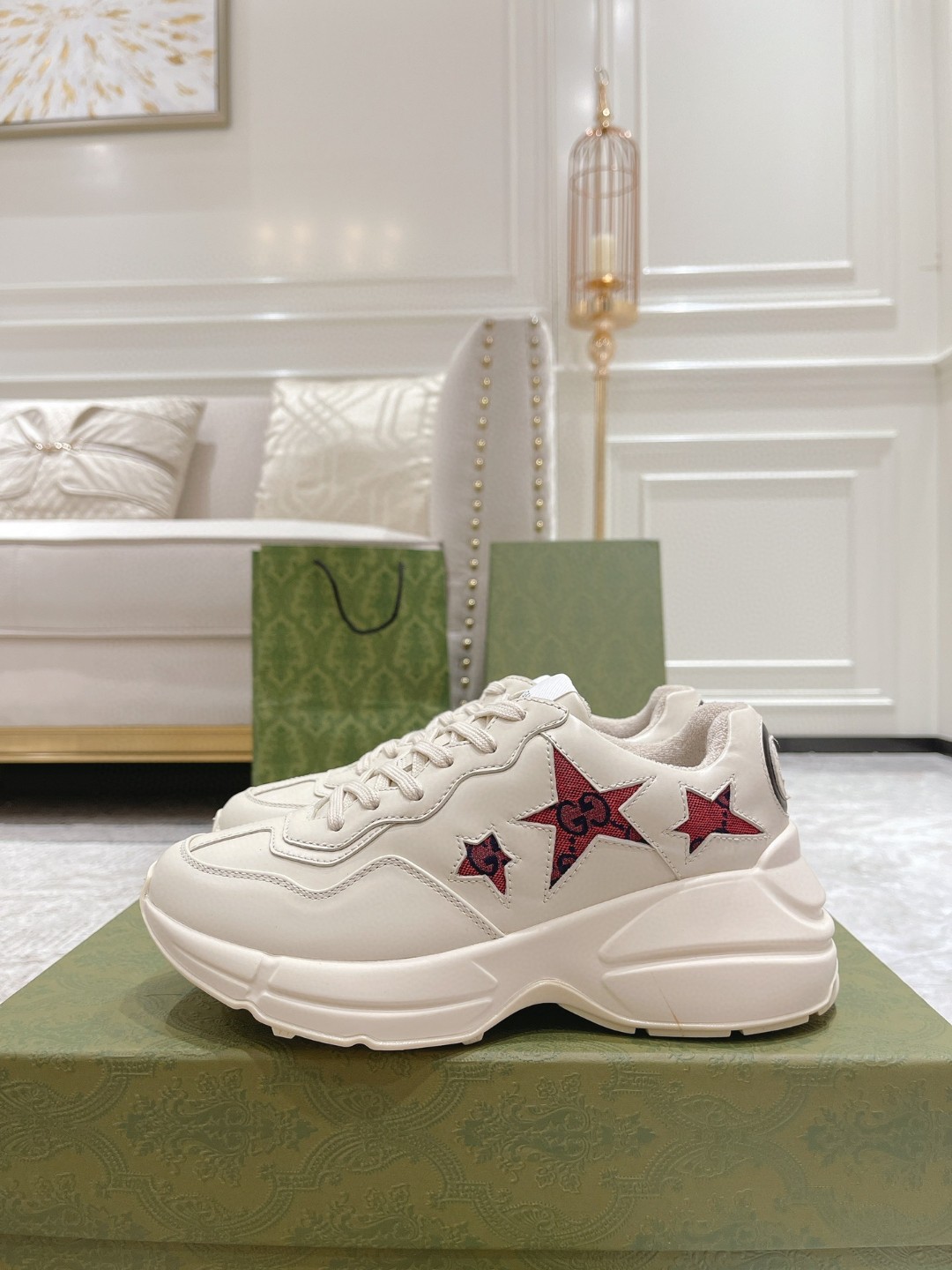 Gucci Rhyton Sneaker With Stars White For Men 664961-2SHC0-9560