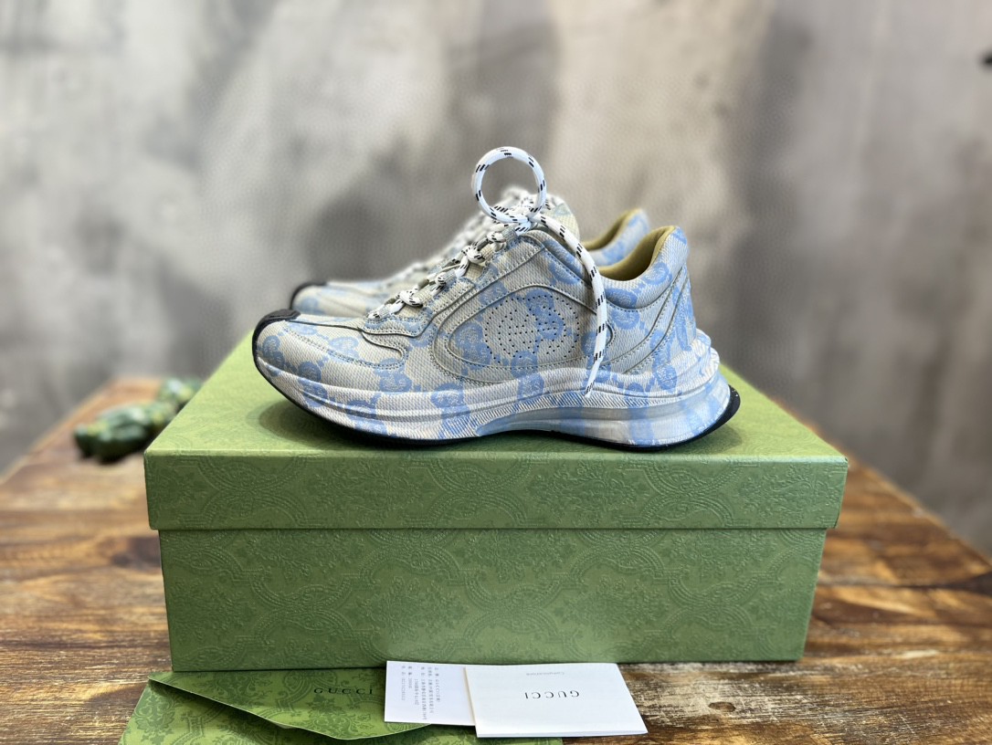 Gucci Run Sneaker Grey For Men