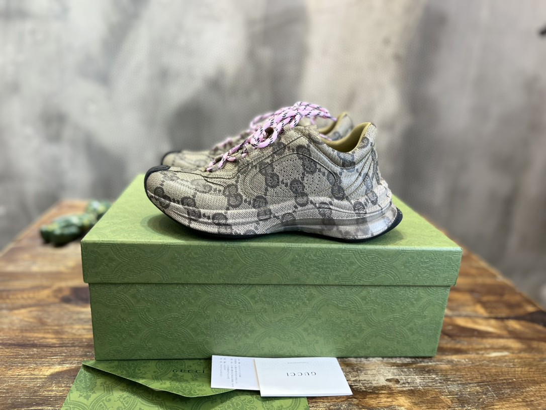 Gucci Run Sneaker Grey For Men
