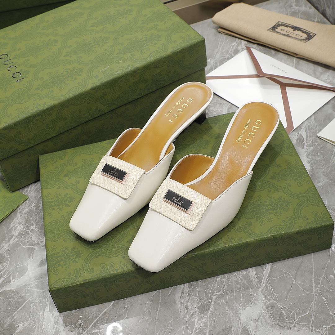 Gucci Slipper Sandals White For Women GG