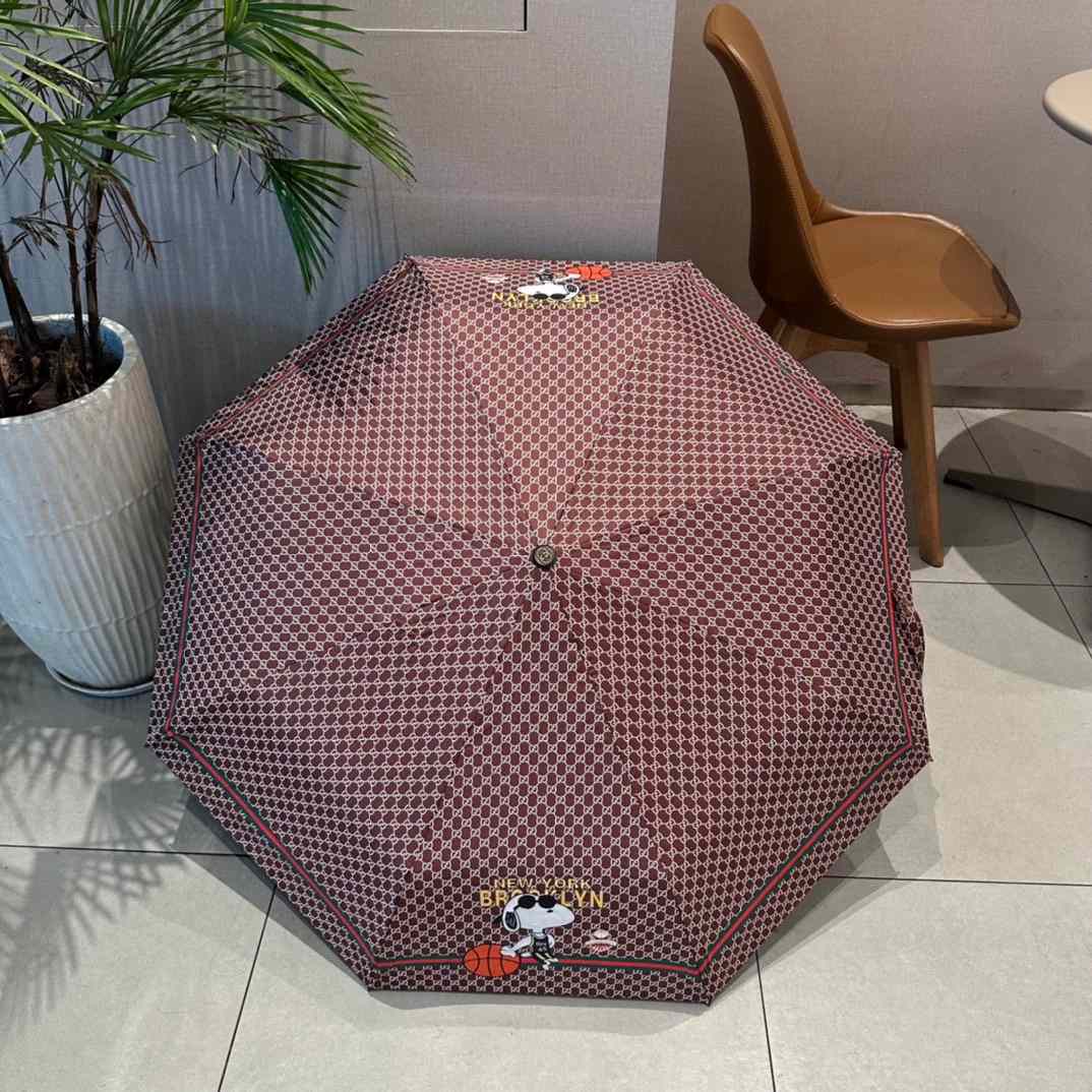 Gucci Snoopy Printed Folding Umbrella Brown