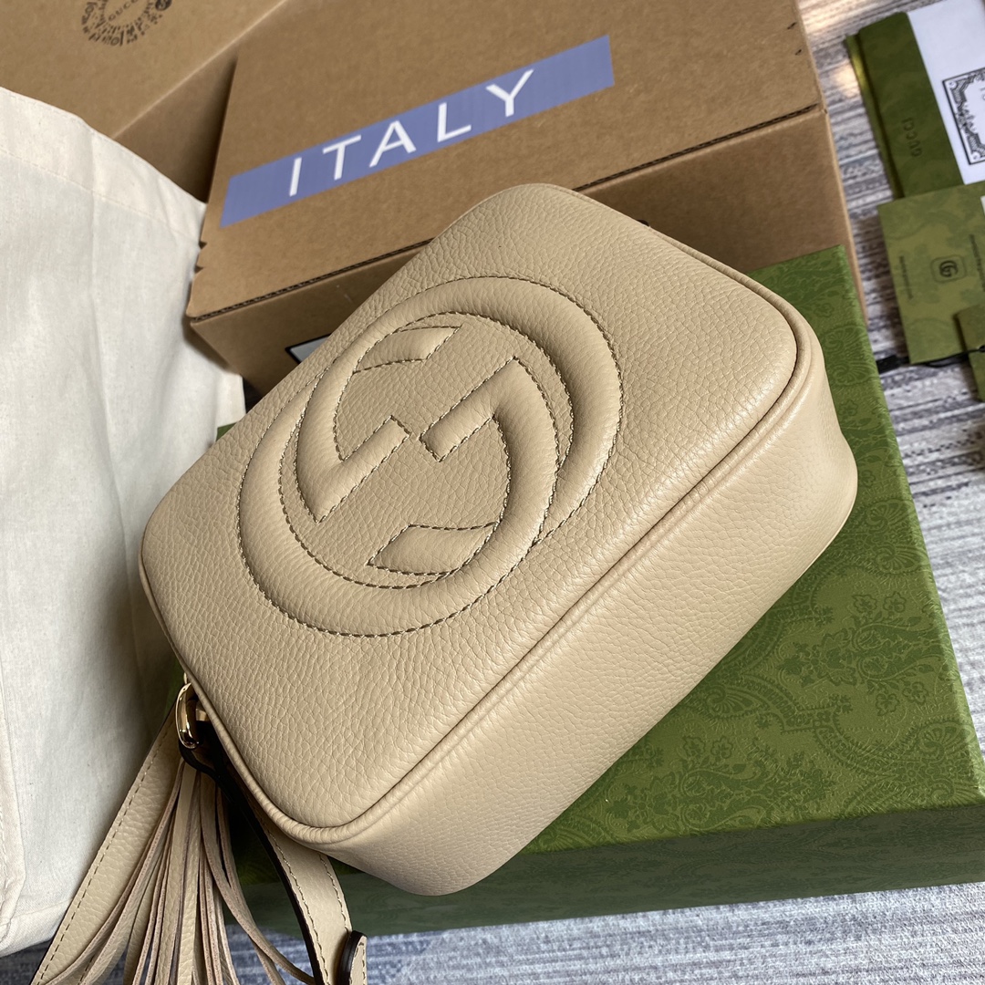 Gucci Soho Small Disco Bag Beige For Women, Women’s Bags, Shoulder And Crossbody Bags 8in/21cm GG 308364