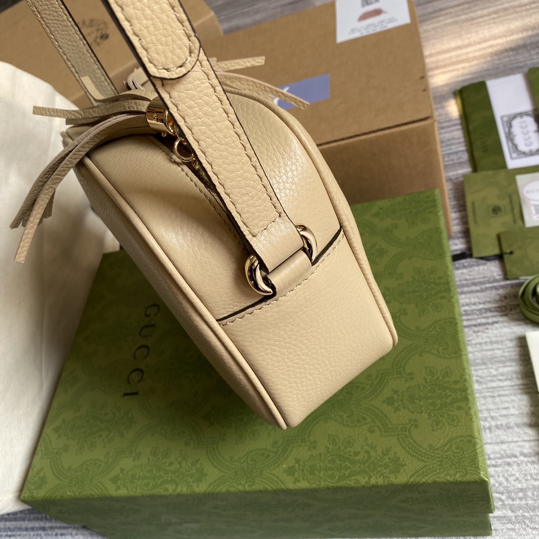 Gucci Soho Small Disco Bag Beige For Women, Women’s Bags, Shoulder And Crossbody Bags 8in/21cm GG 308364