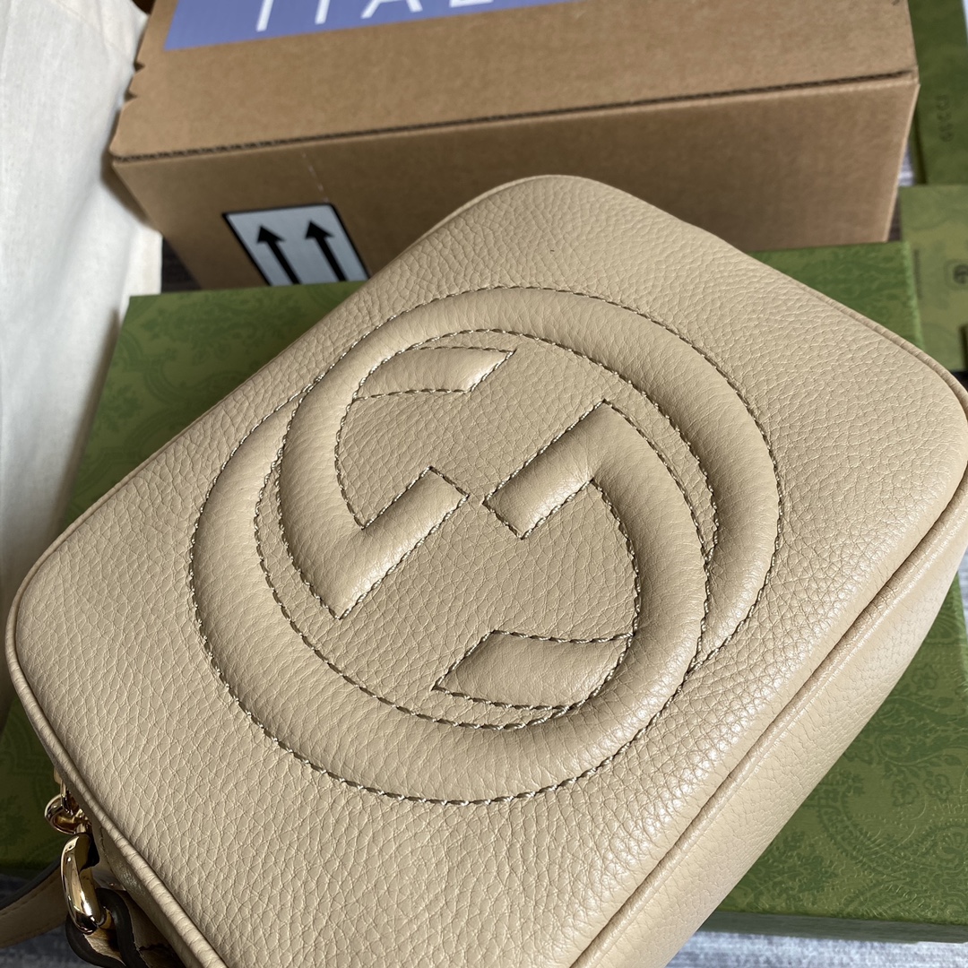 Gucci Soho Small Disco Bag Beige For Women, Women’s Bags, Shoulder And Crossbody Bags 8in/21cm GG 308364