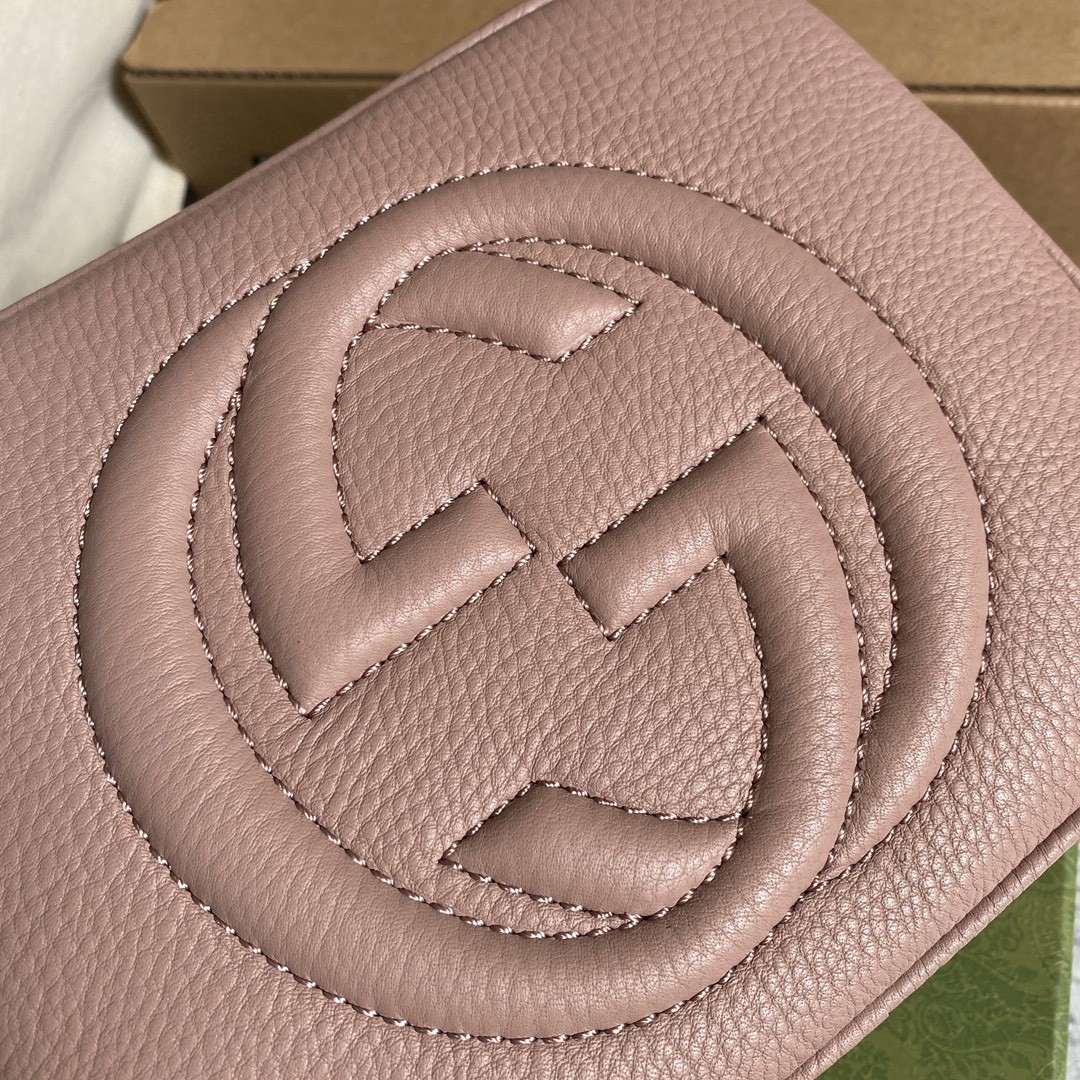 Gucci Soho Small Disco Bag Dust Pink For Women, Women’s Bags, Shoulder And Crossbody Bags 8in/21cm GG 308364