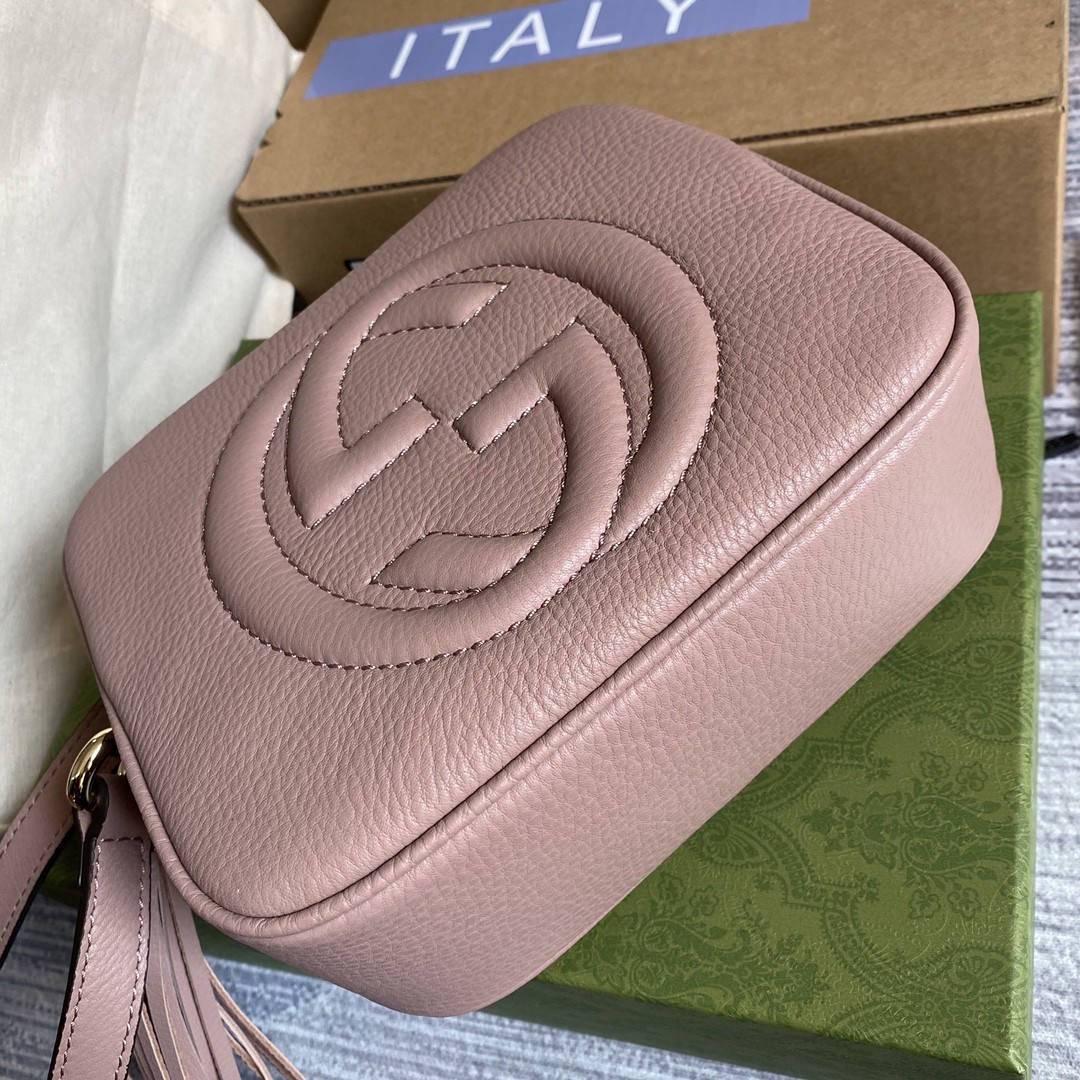 Gucci Soho Small Disco Bag Dust Pink For Women, Women’s Bags, Shoulder And Crossbody Bags 8in/21cm GG 308364