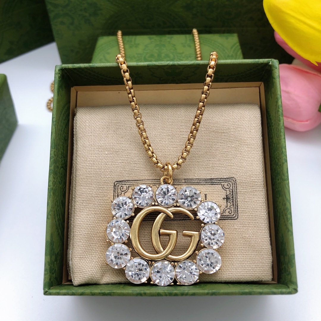 Gucci Square Crystal Necklace Gold For Women