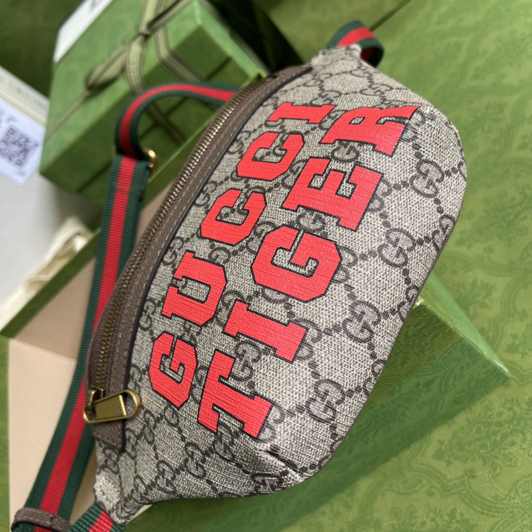 Gucci Tiger GG Belt Bag Beige And Ebony GG Supreme Canvas For Women And Men  6in/16cm 675181 US7DC 9395