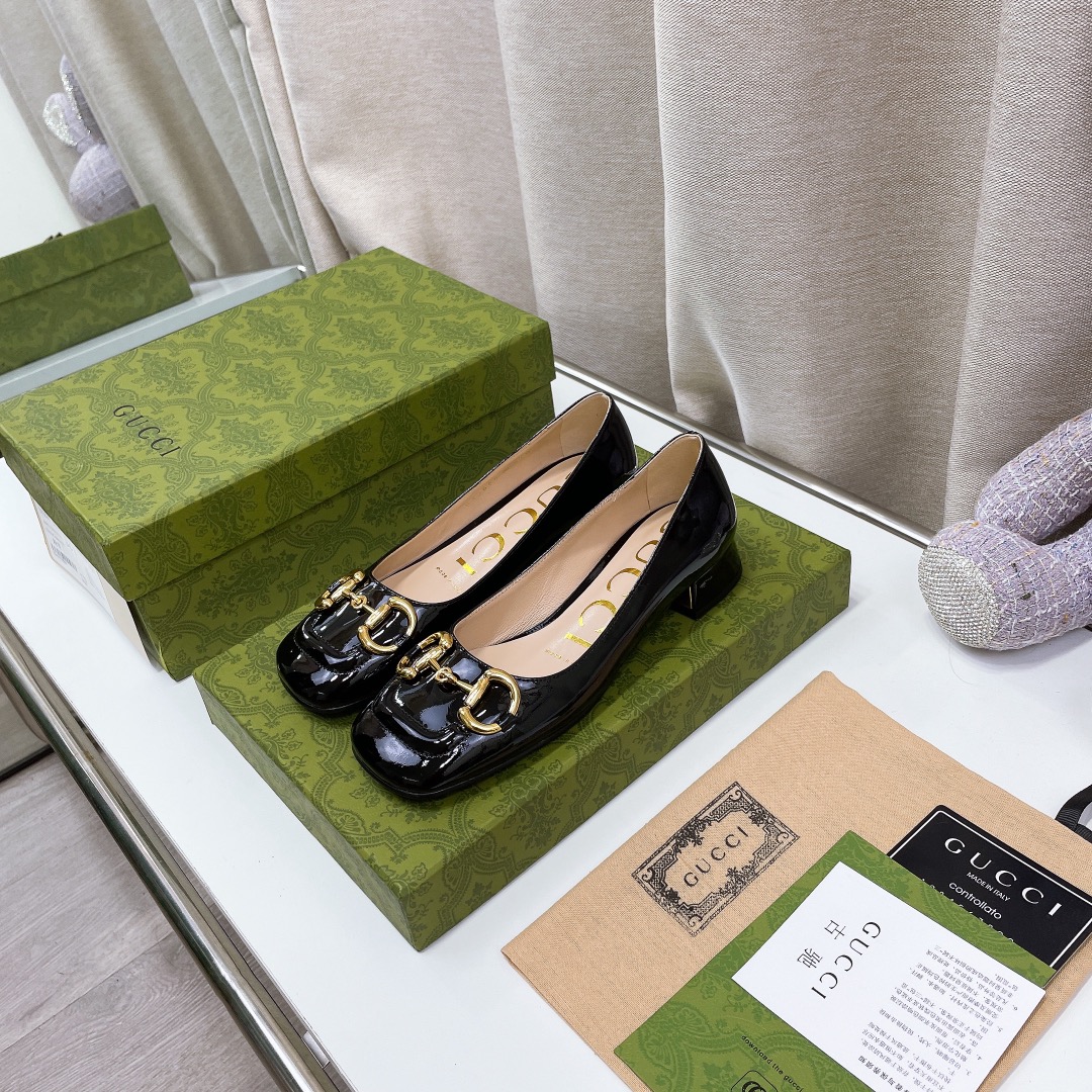Gucci Women’s Ballet Flat With Horsebit Black For Women GG 645600 C9D00 1000