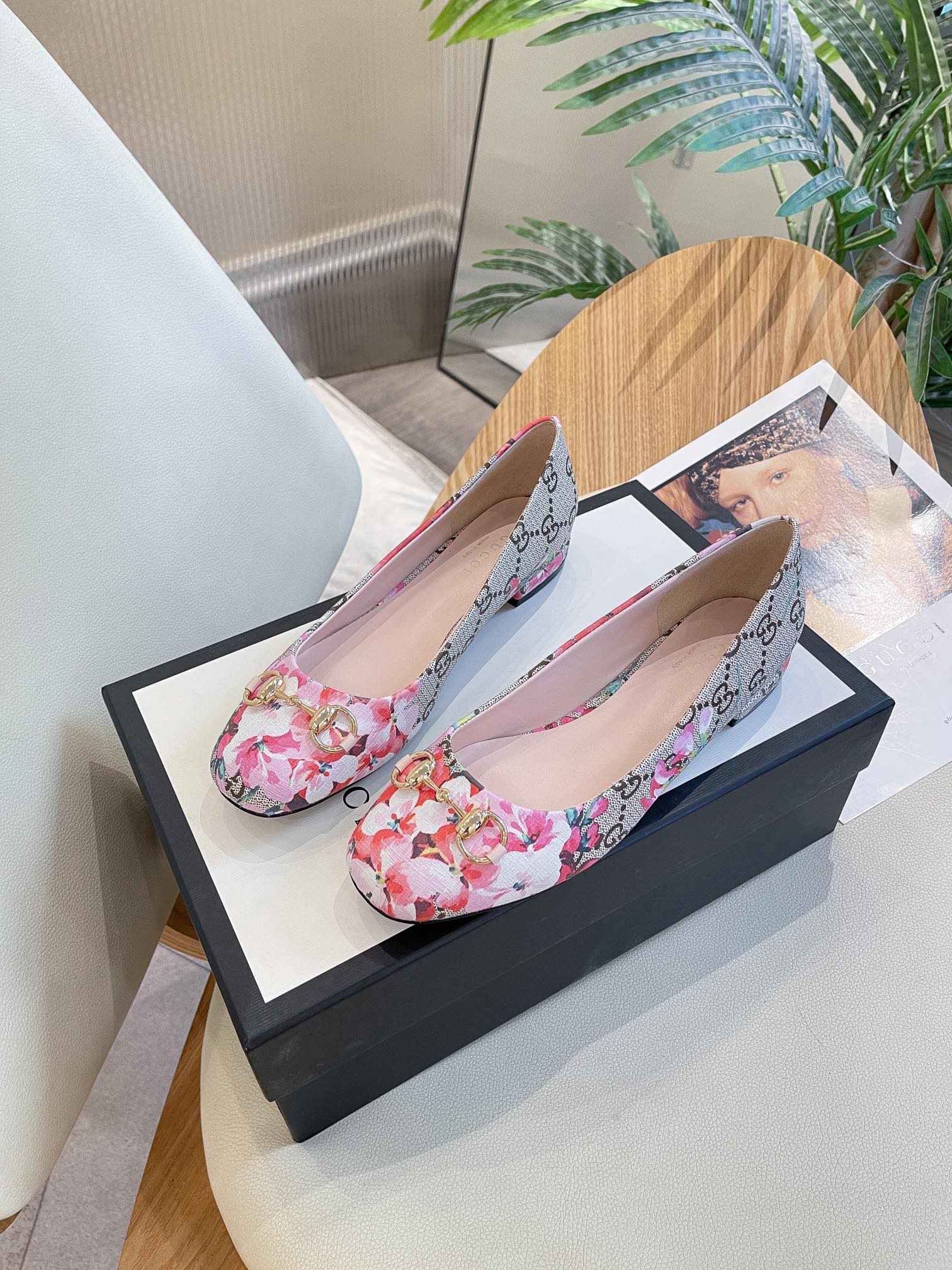 Gucci Women’s Flower Ballet Flat With Horsebit Grey For Women GG