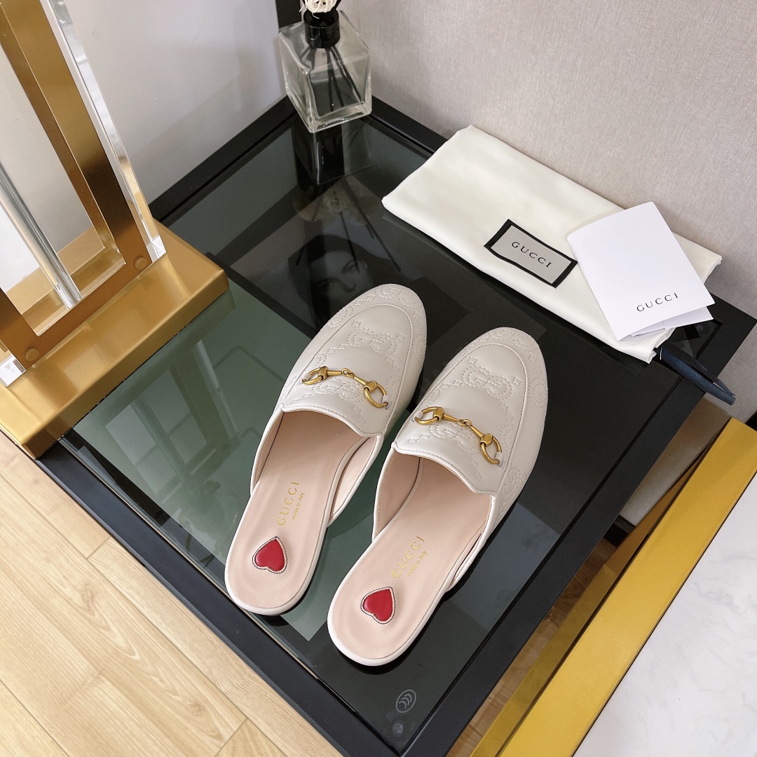 Gucci Women’s GG Matelasse Princetown Slipper White For Women GG 699901 BKO60 9124