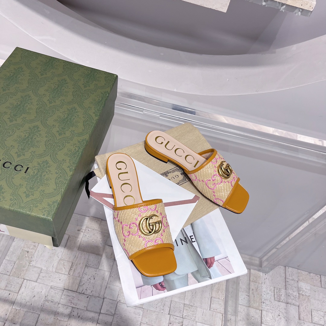 Gucci Women’s GG Raffia Effect Slide Orange For Women GG 701106 UWB90 9670