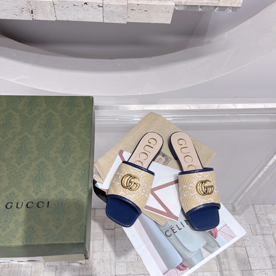 Gucci Women’s GG Raffia Effect Slide Purple For Women GG