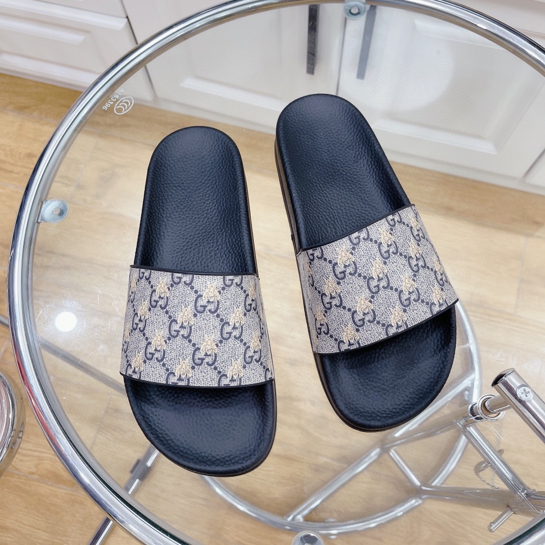 Gucci Women’s GG Slide Sandal With Bees Black For Women 407345
