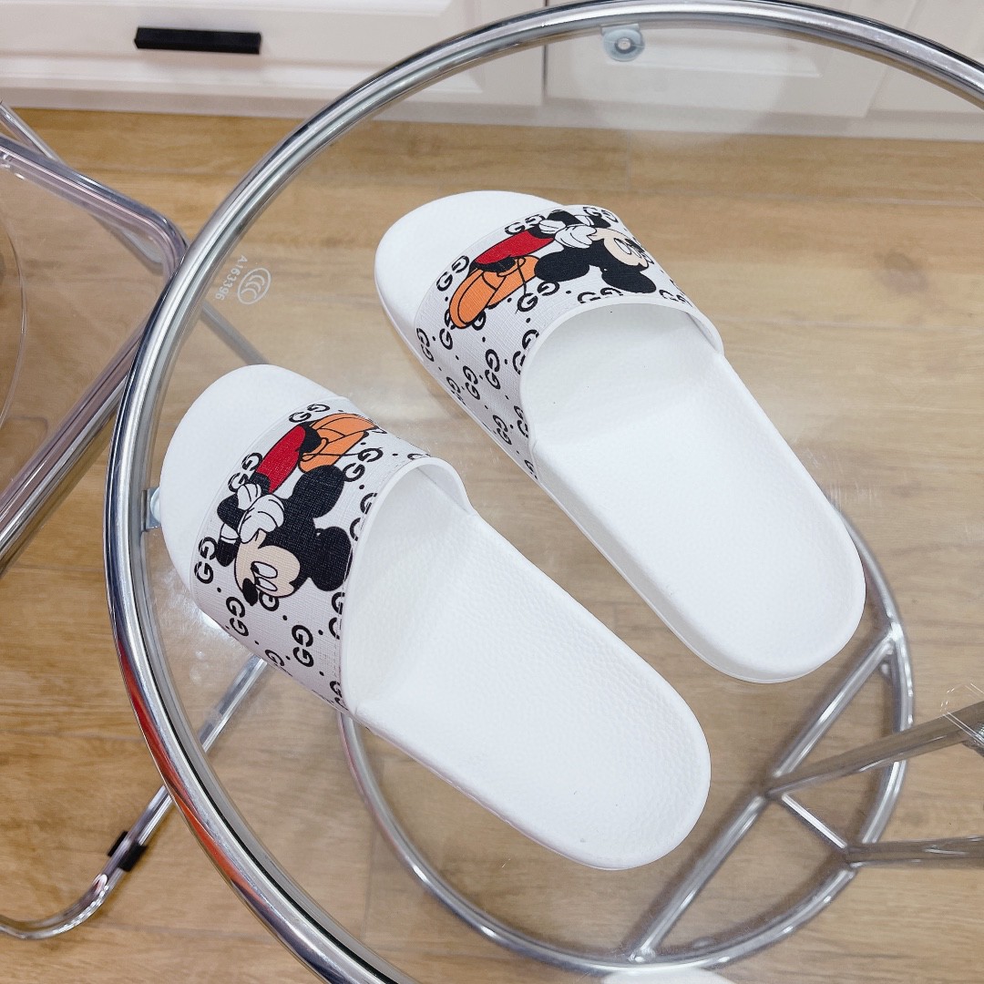 Gucci Women’s GG Slide Sandal With Mickey Mouse White For Women 407345