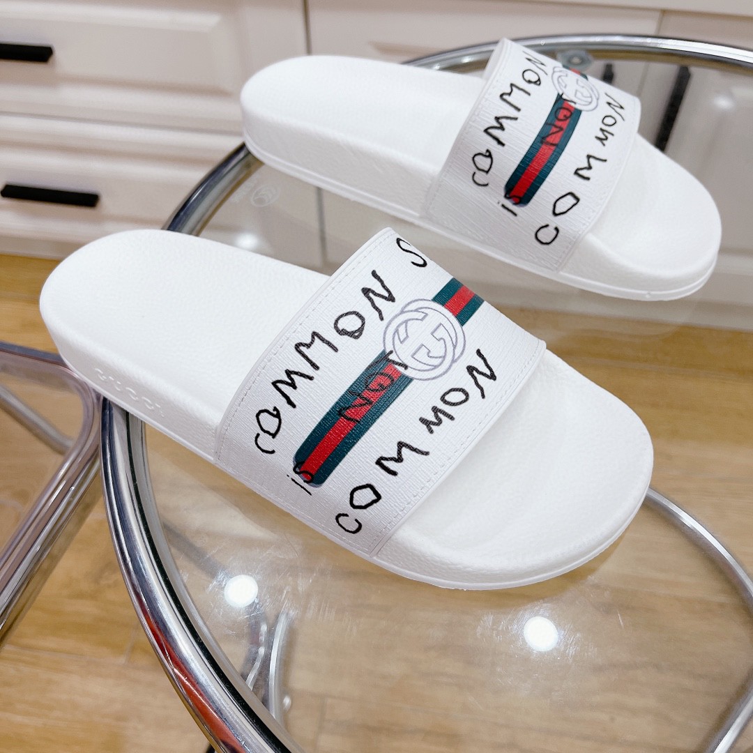 Gucci Women’s GG Slide Sandal With Web Common White For Women 407345