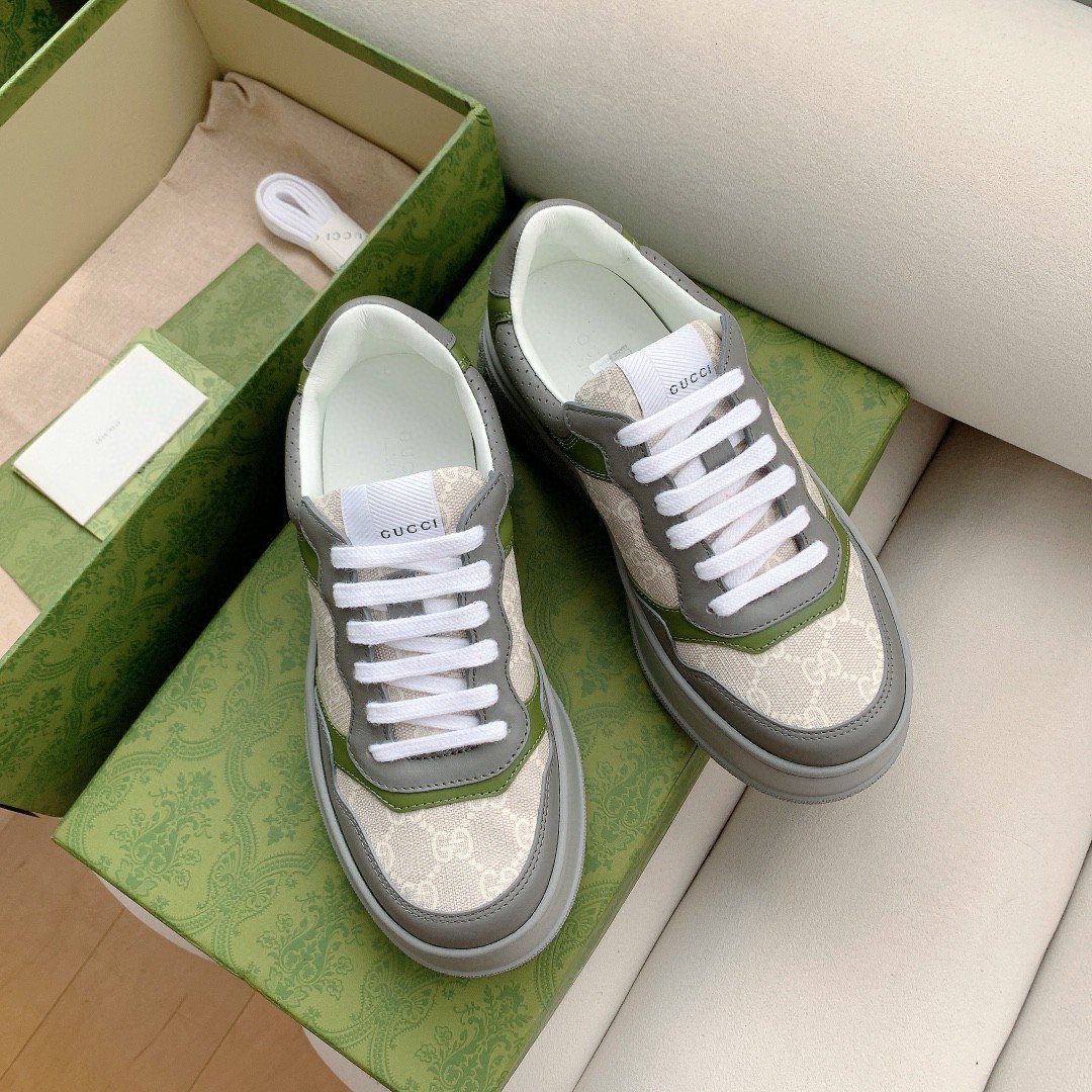 Gucci Women’s GG Sneaker Green And Gray Supreme For Women 700641 UPG90 1282