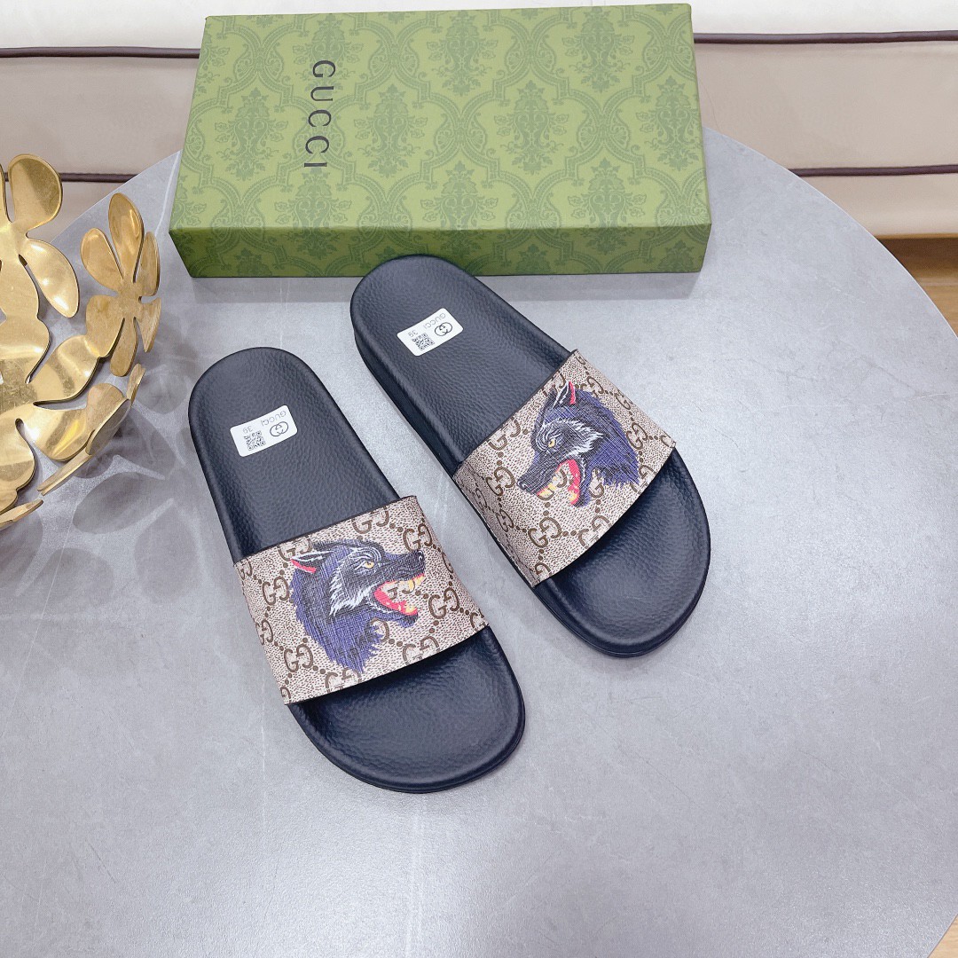 Gucci Women’s Gucci Supreme Slides With Wolf Black And Gray For Women 408508