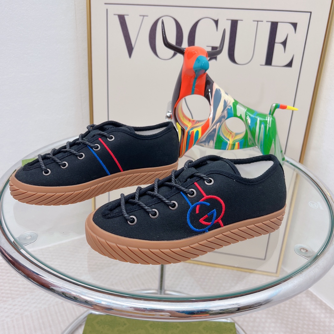 Gucci Women’s Interlocking G Sneaker Black For Women GG