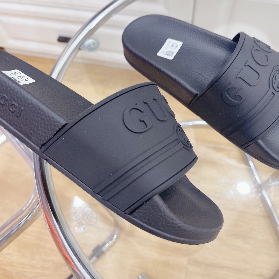 Gucci Women’s Logo Rubber Slide Black For Women 522887 JCZ00 1031