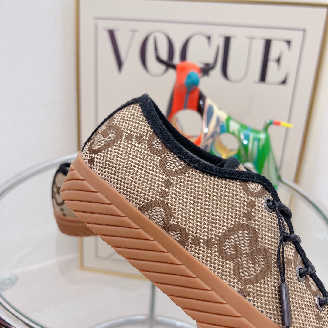 Gucci Women’s Maxi GG Sneaker Beige For Women GG
