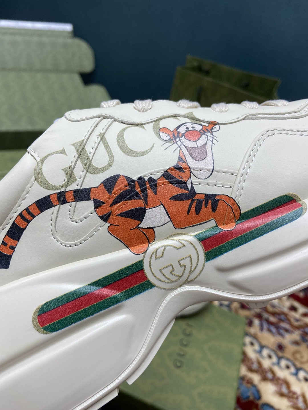 Gucci Women’s Rhyton Sneakers With Gucci Tiger White Ivory For Women 524990