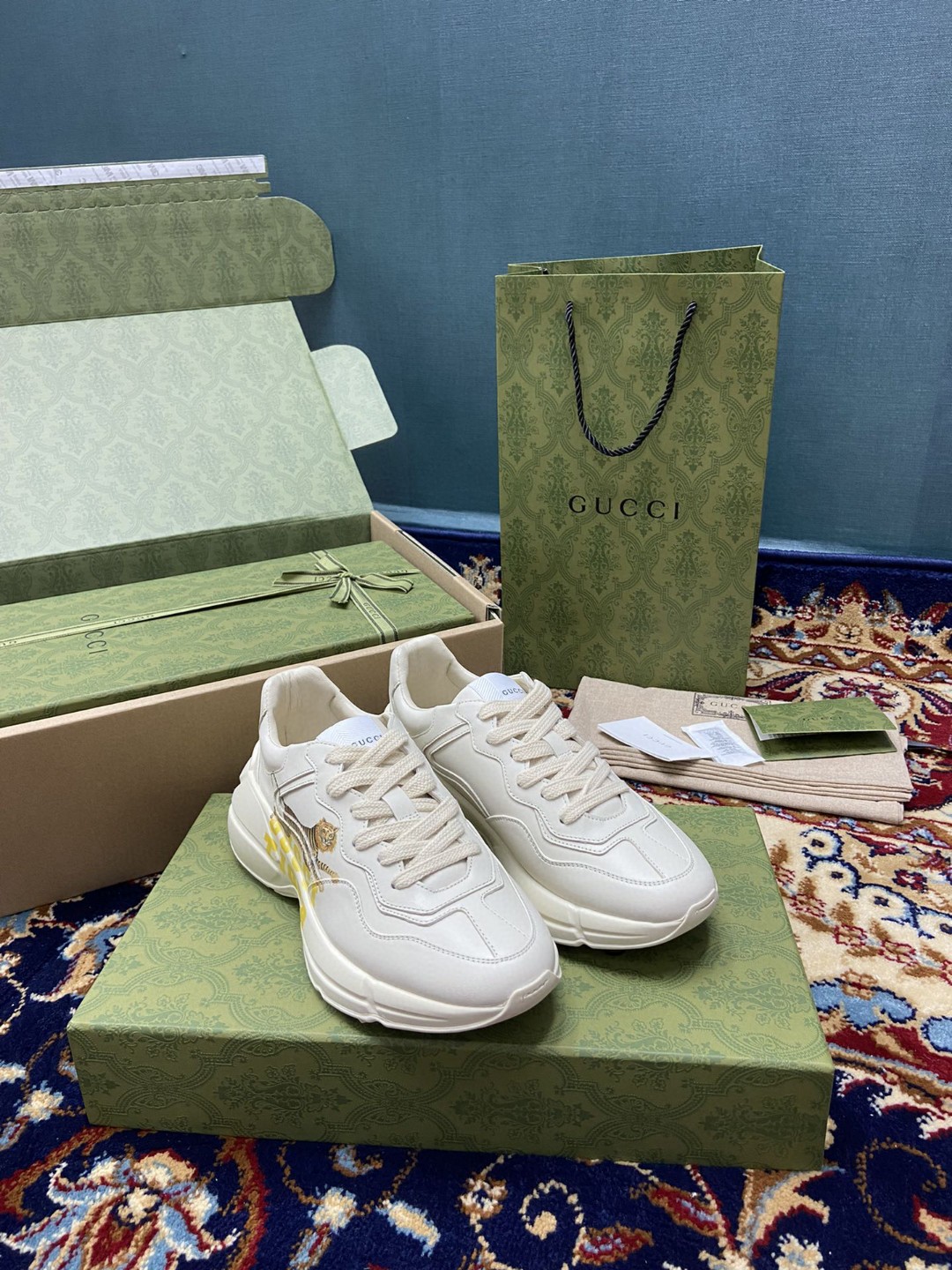Gucci Women’s Rhyton Sneakers With Gucci Tiger White Ivory For Women 687611 DRW00 9522