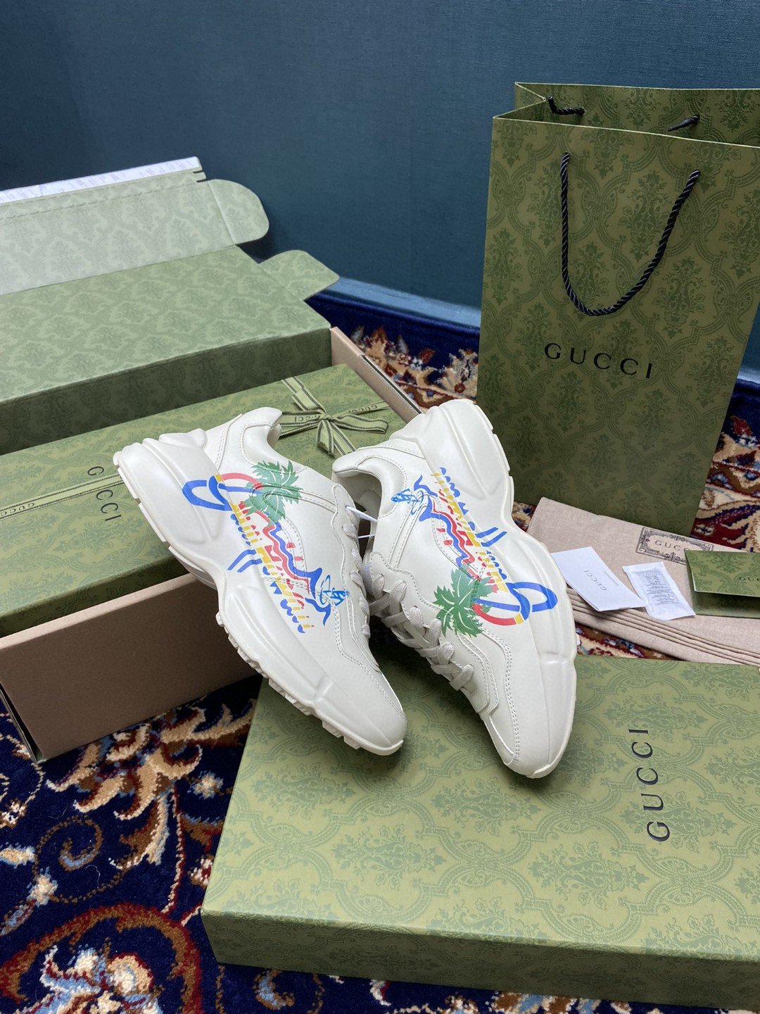 Gucci Women’s Rhyton Sneakers With Lighton Hawaii White Ivory For Women 552851 DRW00 1000